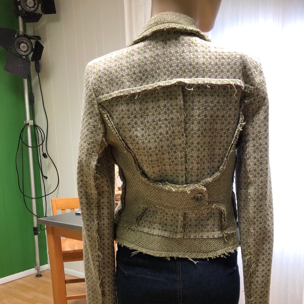 Jacket - Picture 5 of 6